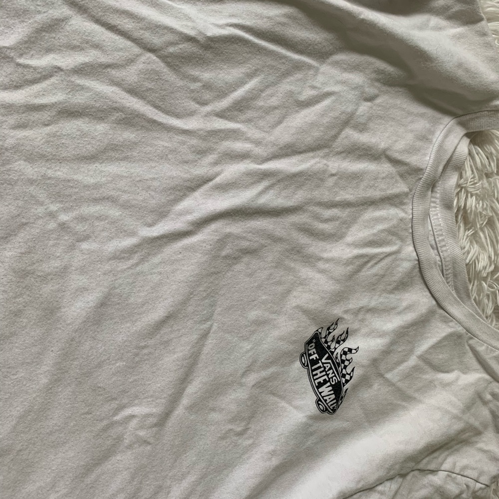 VANS - Picture 2 of 3